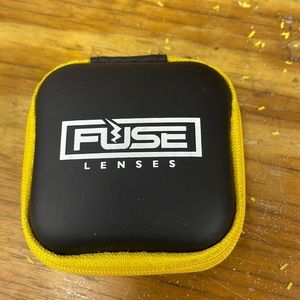 iPhone earbuds used. The top is broken but they hold a charge and work